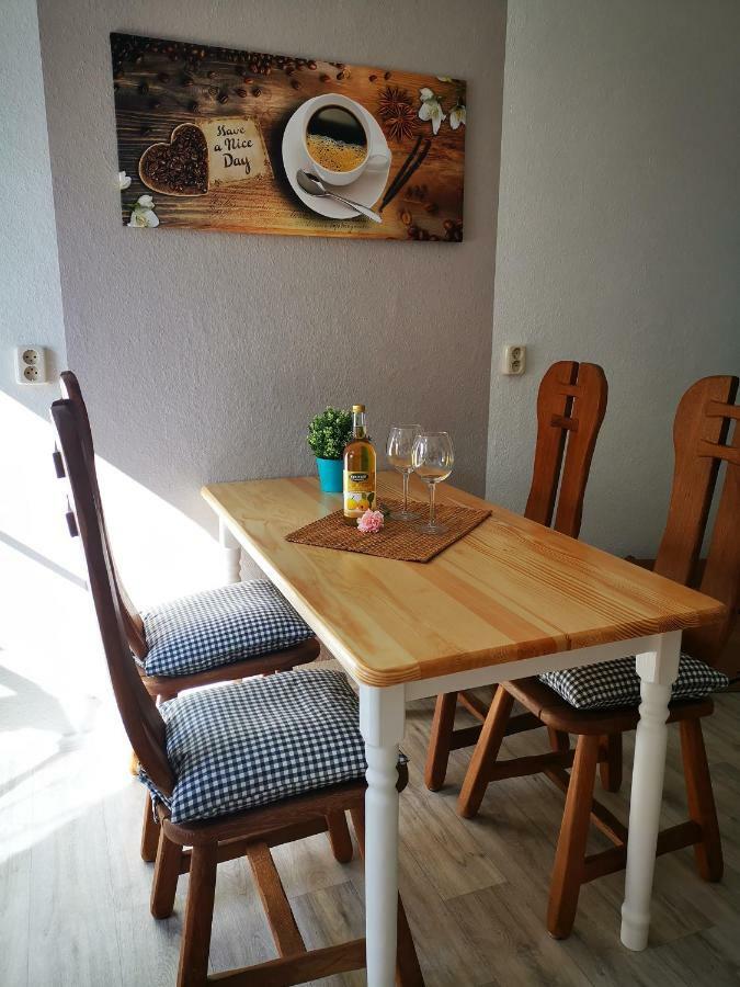 Landidylle Mertensdorf - Ferienwohnung Triglitz Exteriör bild